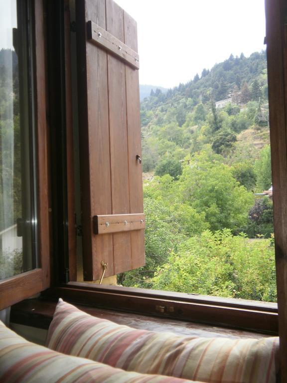 Villa En Arhi Ano Trikala Habitación foto