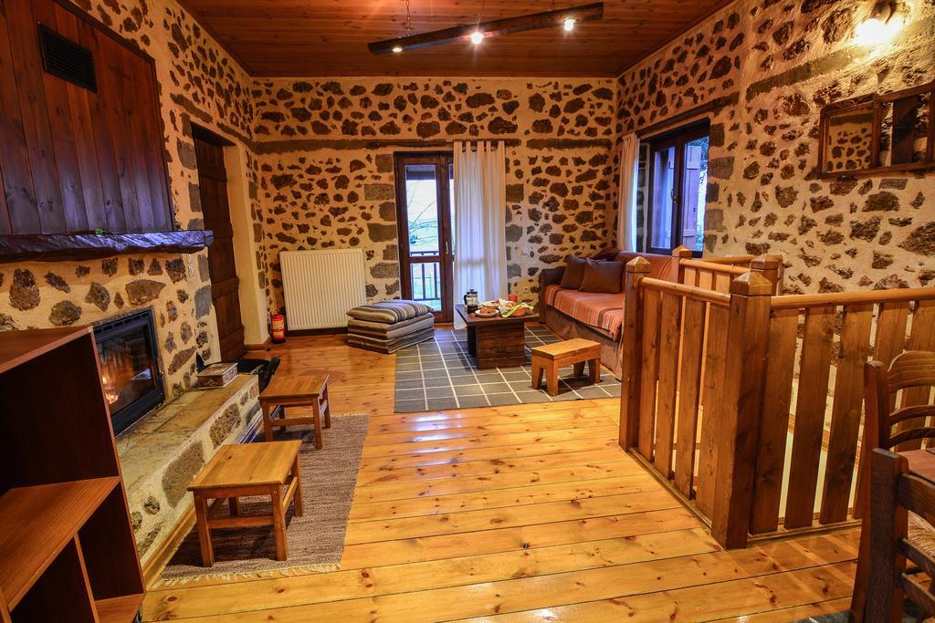 Villa En Arhi Ano Trikala Exterior foto