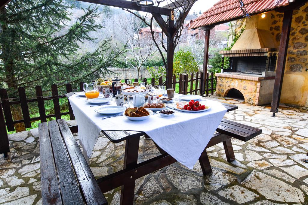 Villa En Arhi Ano Trikala Exterior foto