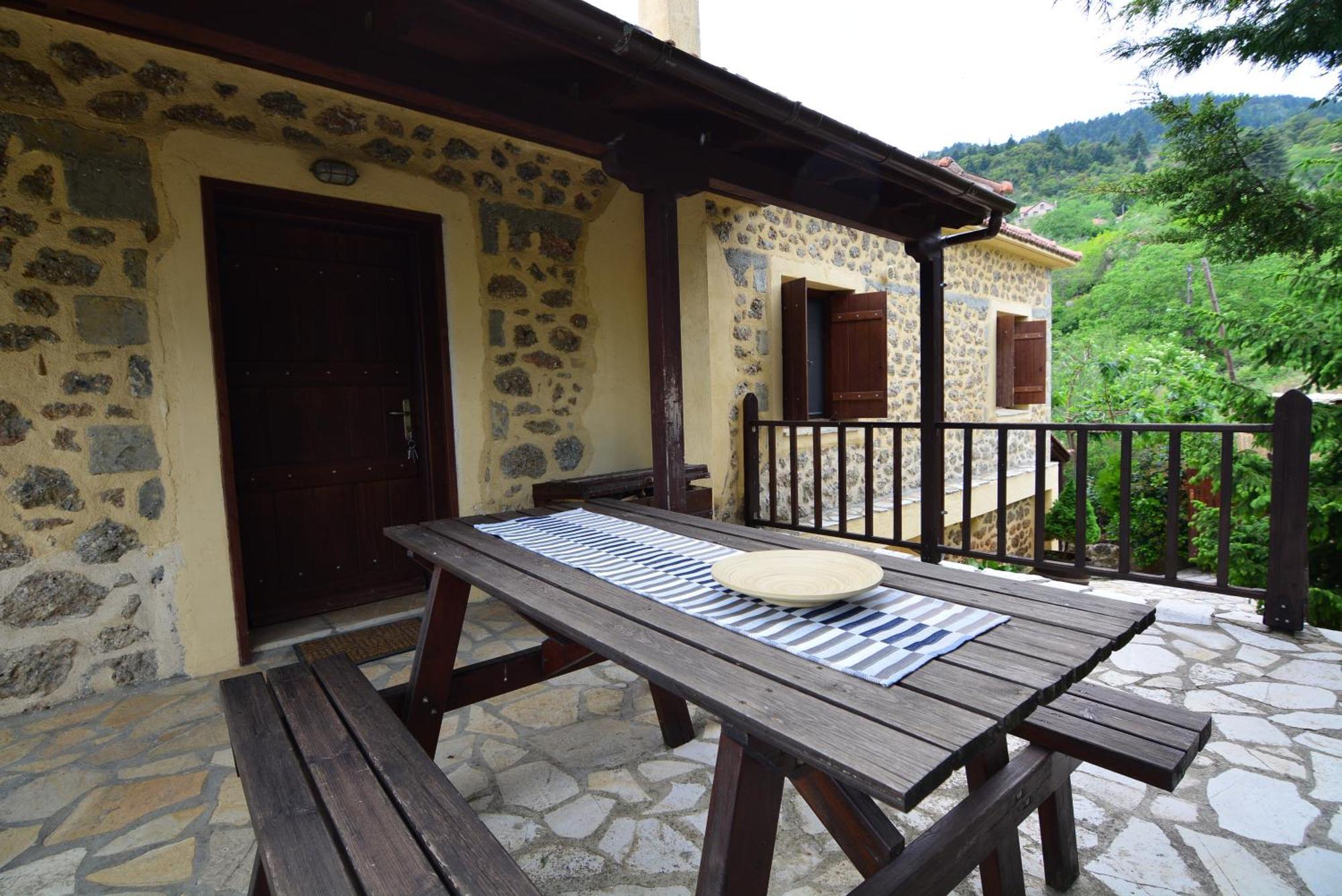 Villa En Arhi Ano Trikala Exterior foto